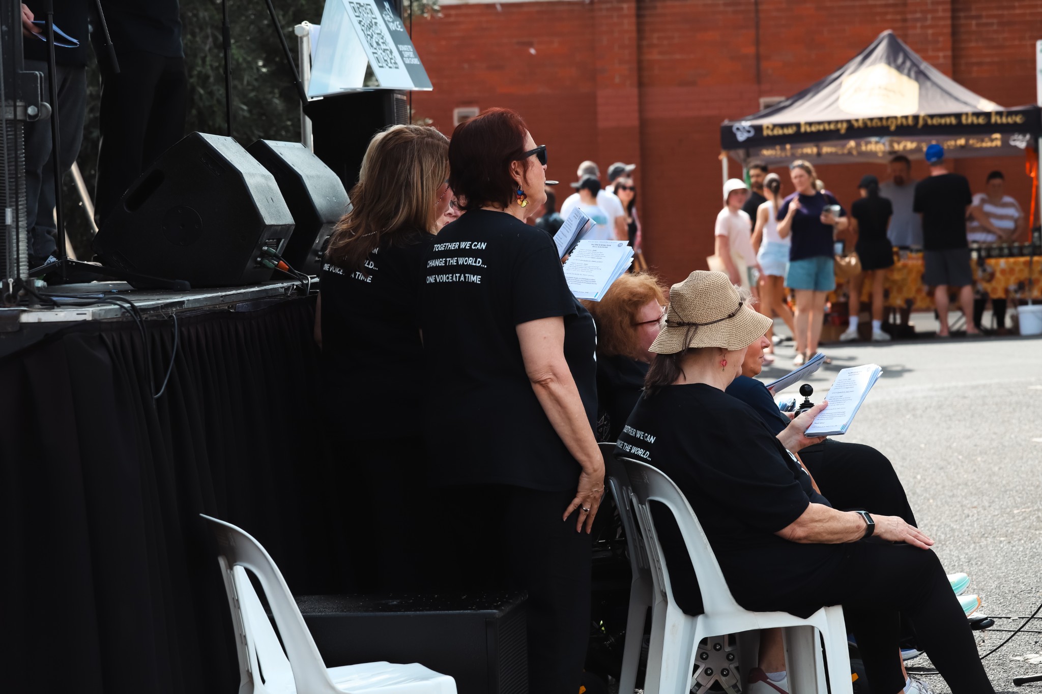 Photographer 1 Yarraville Festival